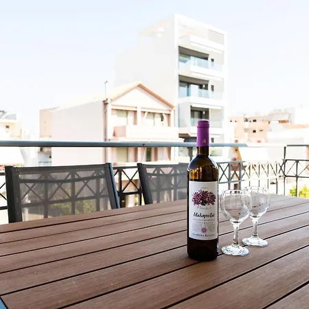 Lis153 By Smart Cozy Suites - Top Floors With Amazing City View - Available 24Hr-3